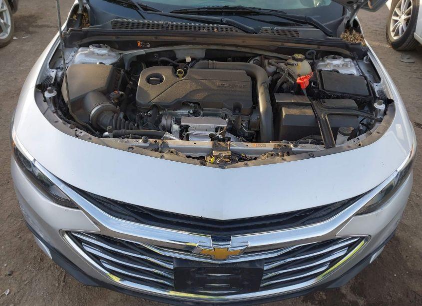 Photo 10 of 2022 Chevrolet Malibu FWD LT (VIN 1G1ZD5ST5NF121992)