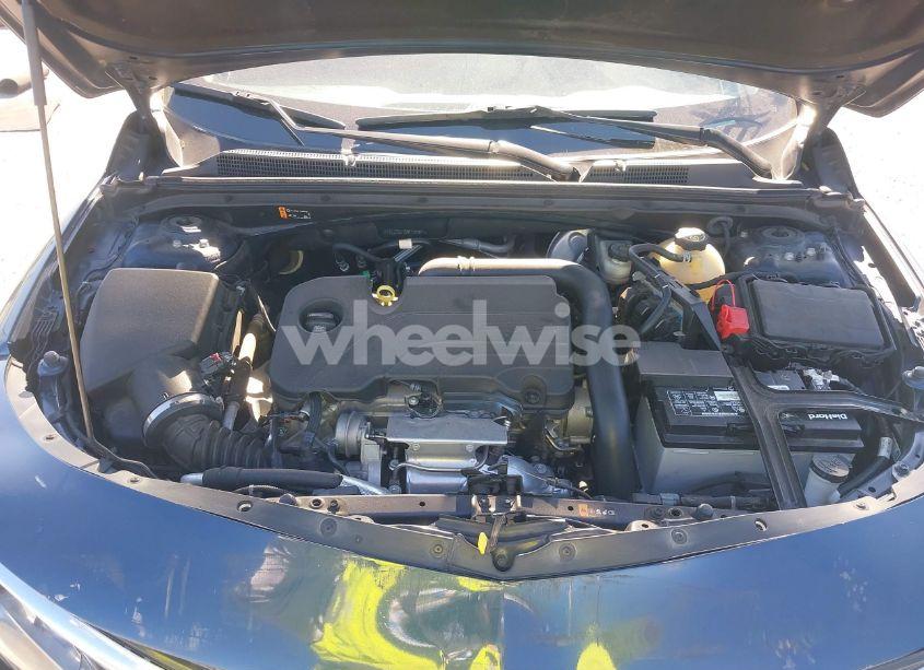 Photo 10 of 2022 Chevrolet Malibu FWD LT (VIN 1G1ZD5ST5NF132071)