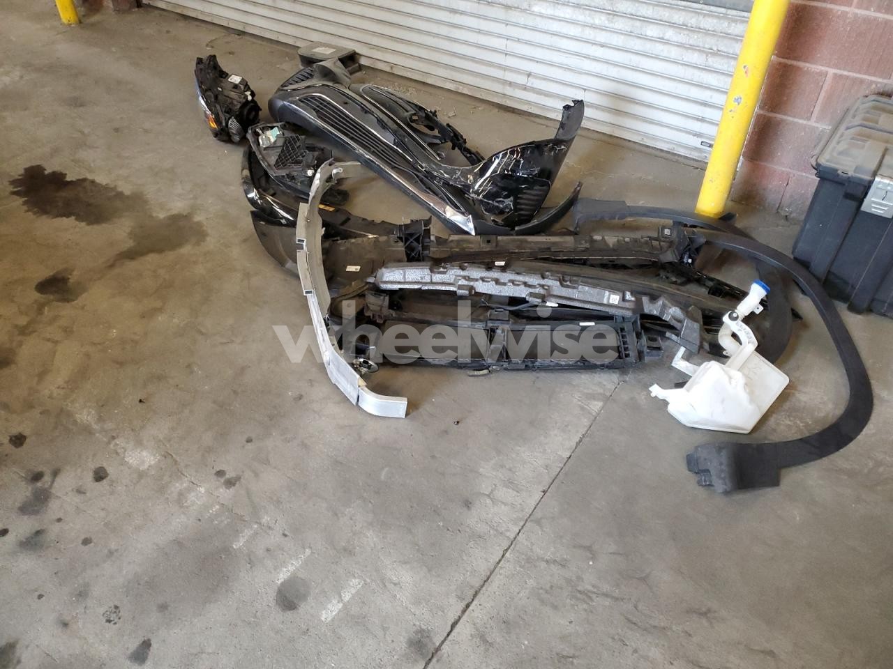 Photo 13 of 2023 MERCEDES-BENZ EQB 300 4MATIC (VIN 1G1ZD5ST5NF133947)