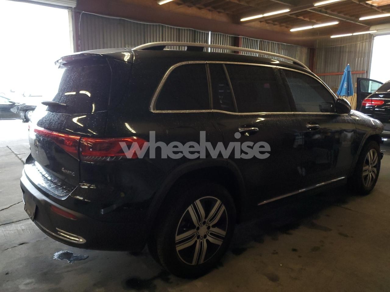 Photo 3 of 2023 MERCEDES-BENZ EQB 300 4MATIC (VIN 1G1ZD5ST5NF133947)