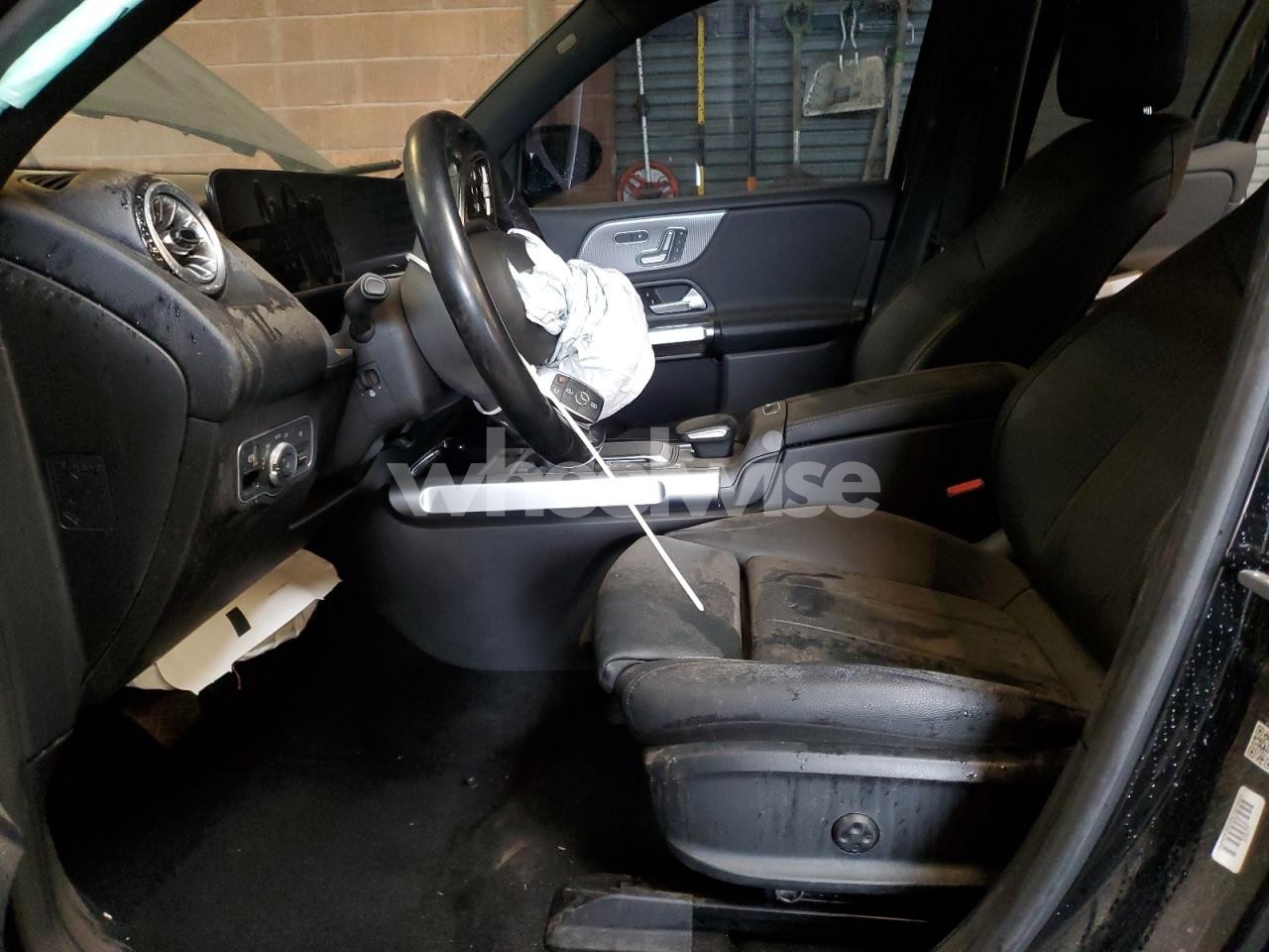 Photo 7 of 2023 MERCEDES-BENZ EQB 300 4MATIC (VIN 1G1ZD5ST5NF133947)