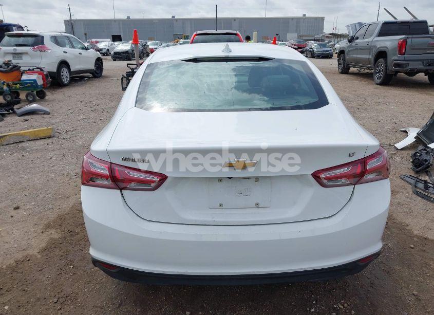 Photo 17 of 2022 Chevrolet Malibu FWD LT (VIN 1G1ZD5ST5NF140431)