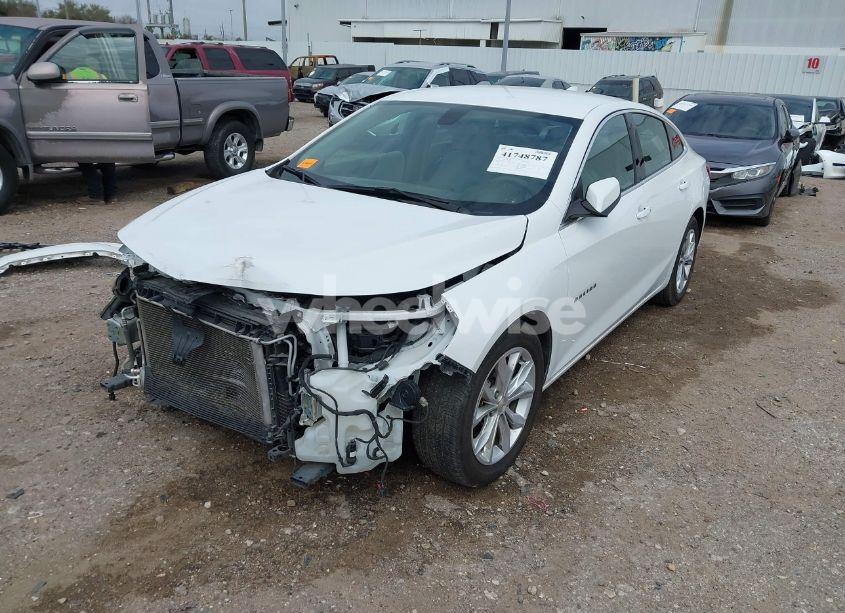 Photo 2 of 2022 Chevrolet Malibu FWD LT (VIN 1G1ZD5ST5NF140431)