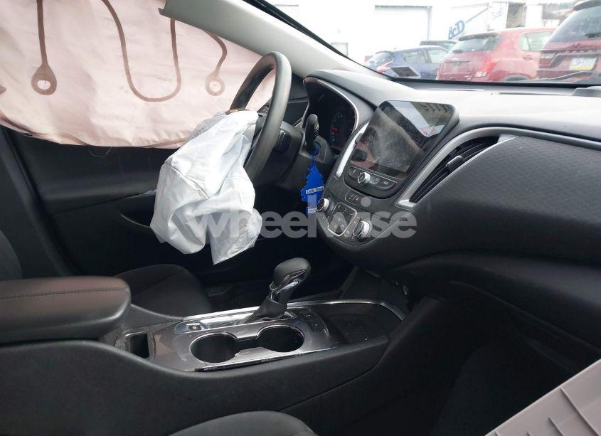 Photo 5 of 2022 Chevrolet Malibu FWD LT (VIN 1G1ZD5ST5NF146794)