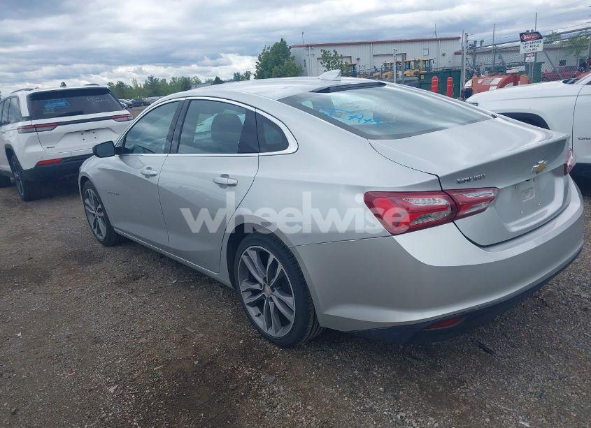 Photo 3 of 2022 Chevrolet Malibu FWD LT (VIN 1G1ZD5ST5NF148240)