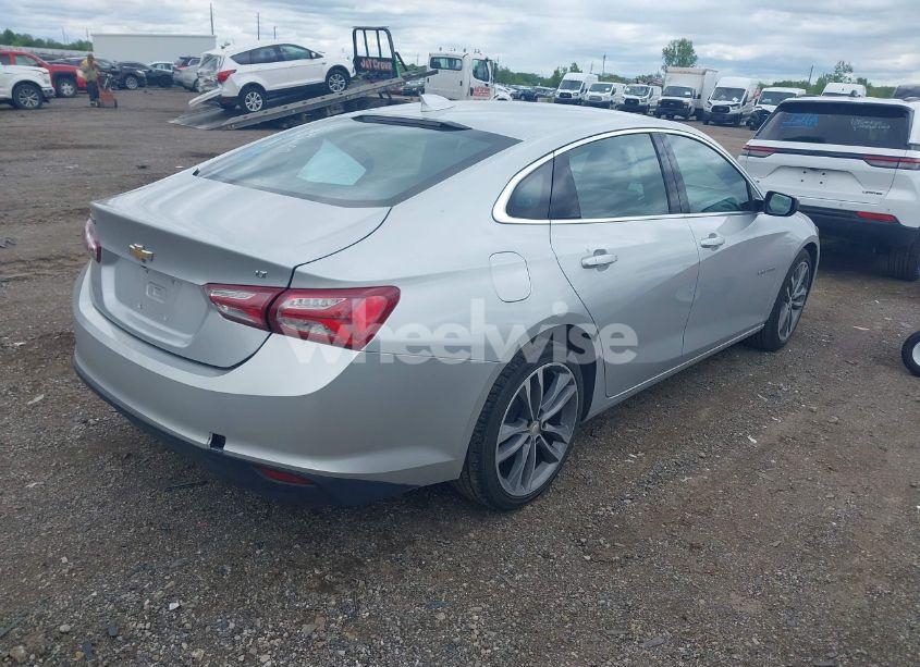 Photo 4 of 2022 Chevrolet Malibu FWD LT (VIN 1G1ZD5ST5NF148240)