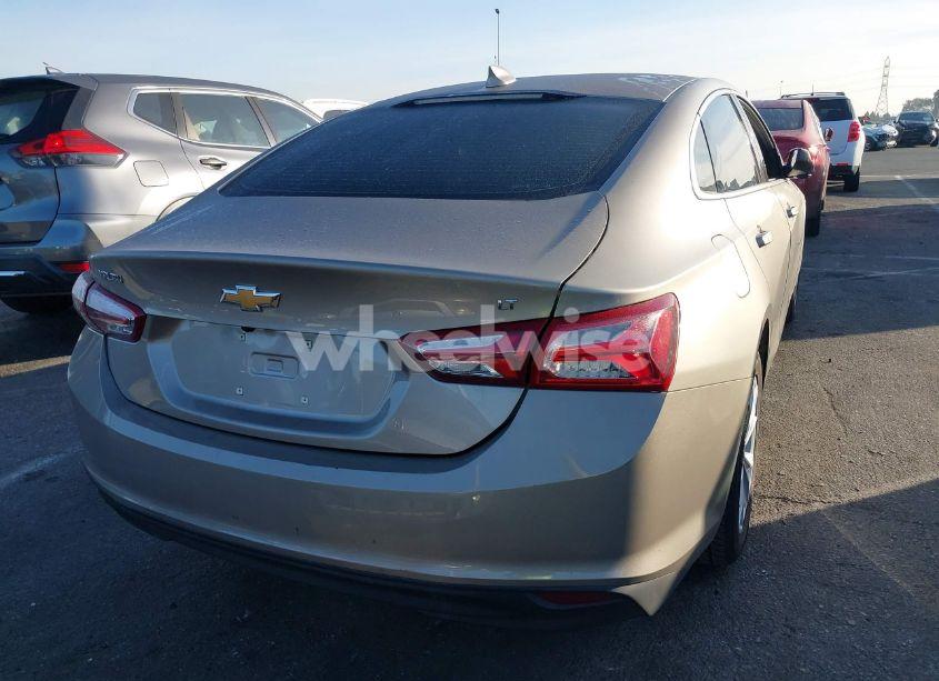 Photo 16 of 2022 Chevrolet Malibu FWD LT (VIN 1G1ZD5ST5NF152840)
