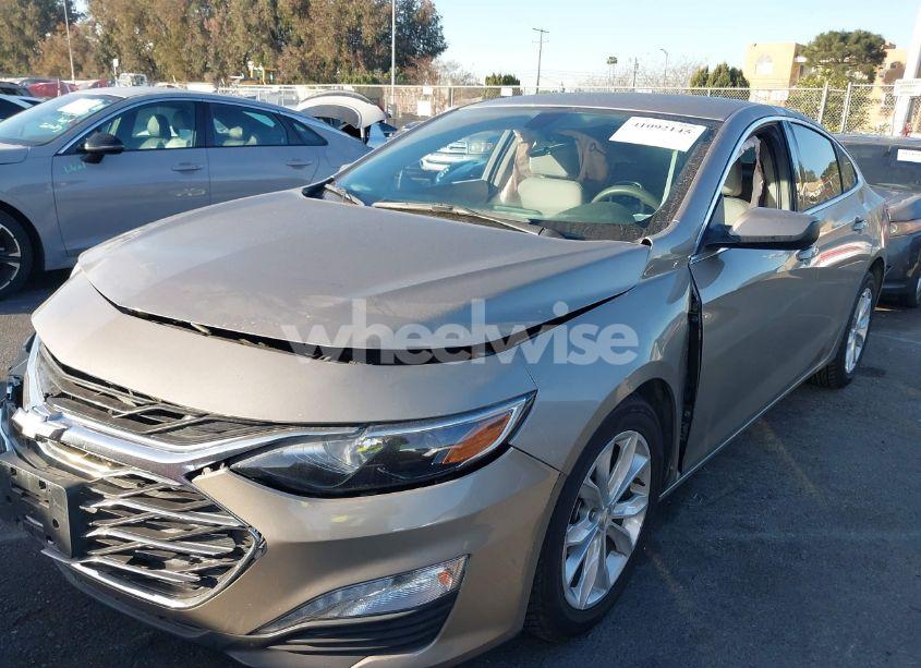 Photo 2 of 2022 Chevrolet Malibu FWD LT (VIN 1G1ZD5ST5NF152840)