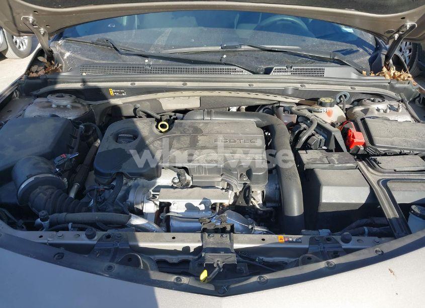 Photo 10 of 2022 Chevrolet Malibu FWD LT (VIN 1G1ZD5ST5NF161229)