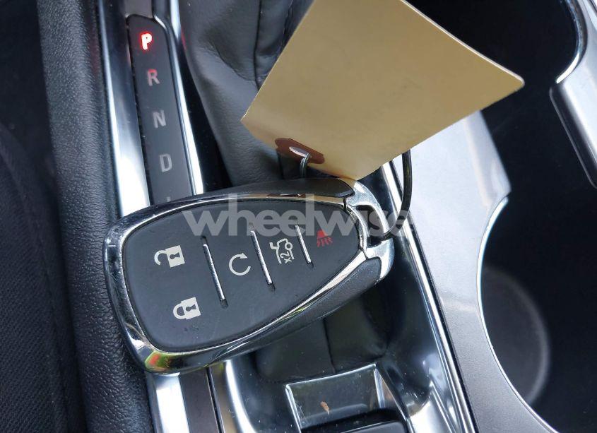 Photo 11 of 2022 Chevrolet Malibu FWD LT (VIN 1G1ZD5ST5NF161229)