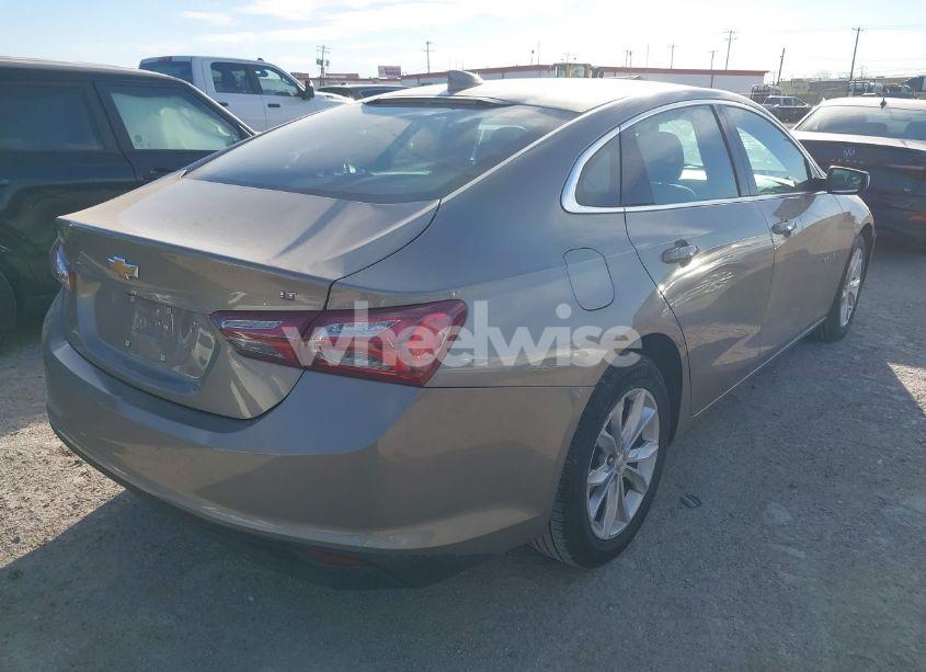 Photo 4 of 2022 Chevrolet Malibu FWD LT (VIN 1G1ZD5ST5NF161229)