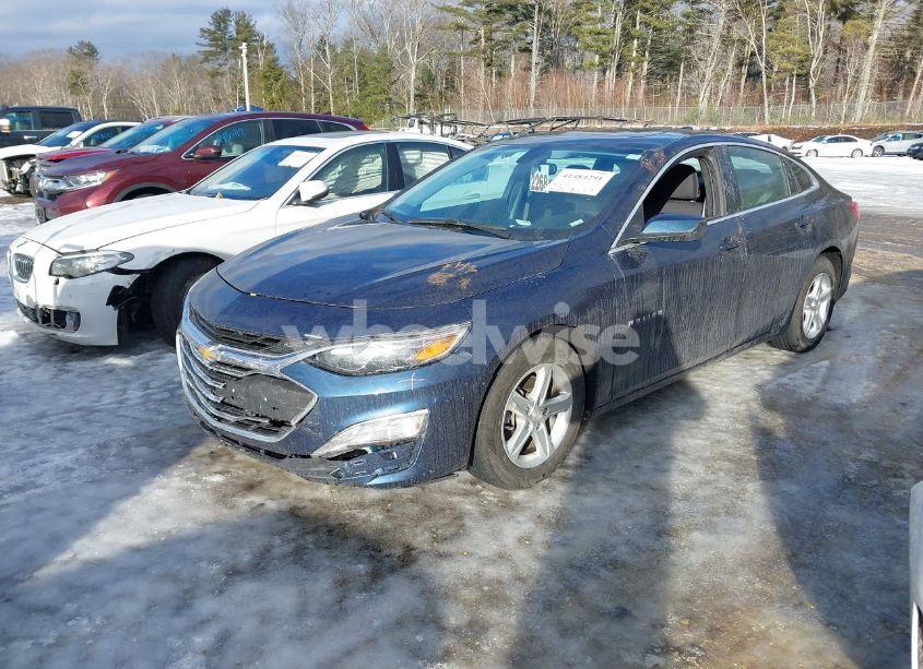 Photo 2 of 2022 Chevrolet Malibu FWD LT (VIN 1G1ZD5ST5NF179794)