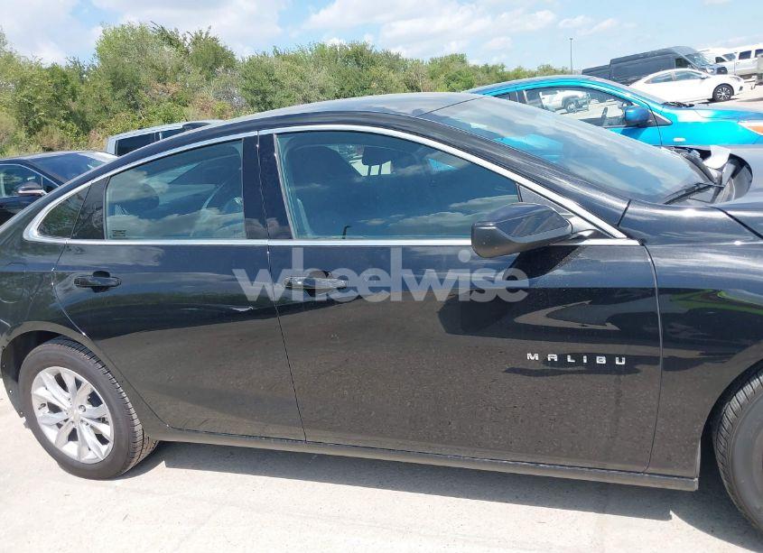 Photo 13 of 2023 Chevrolet Malibu FWD 1LT (VIN 1G1ZD5ST5PF122630)