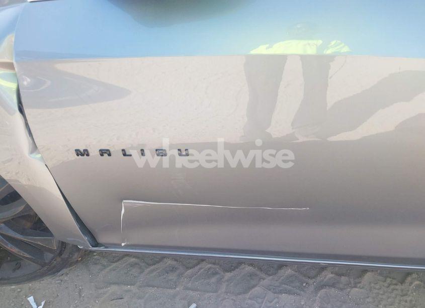 Photo 18 of 2023 Chevrolet Malibu FWD 1LT (VIN 1G1ZD5ST5PF133398)