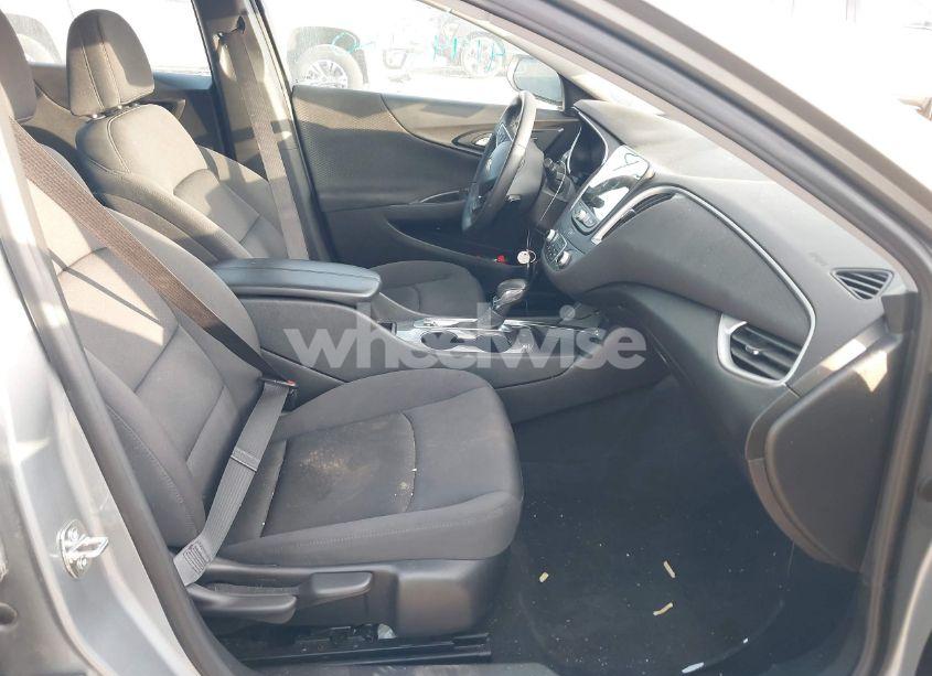 Photo 5 of 2023 Chevrolet Malibu FWD 1LT (VIN 1G1ZD5ST5PF133398)