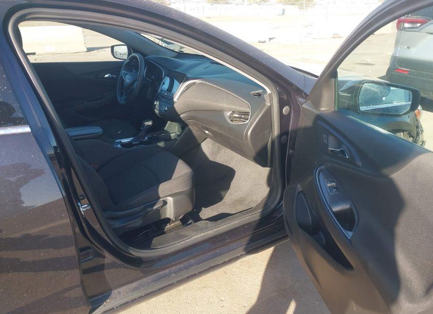 Photo 5 of 2023 Chevrolet Malibu FWD 1LT (VIN 1G1ZD5ST5PF160018)