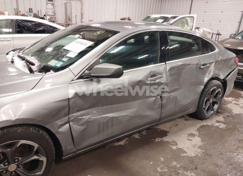 Photo 6 of 2023 Chevrolet Malibu FWD 1LT (VIN 1G1ZD5ST5PF160262)