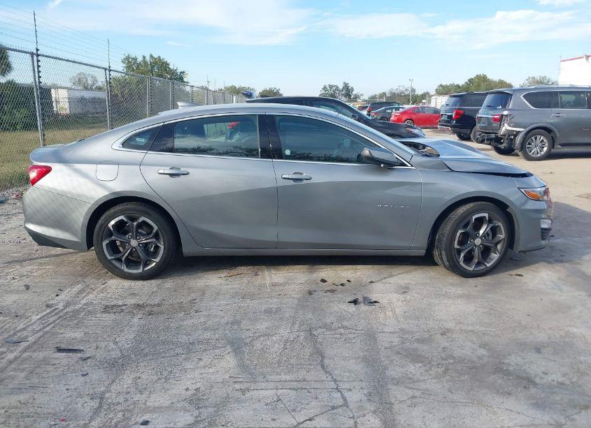 Photo 12 of 2023 Chevrolet Malibu FWD 1LT (VIN 1G1ZD5ST5PF162142)