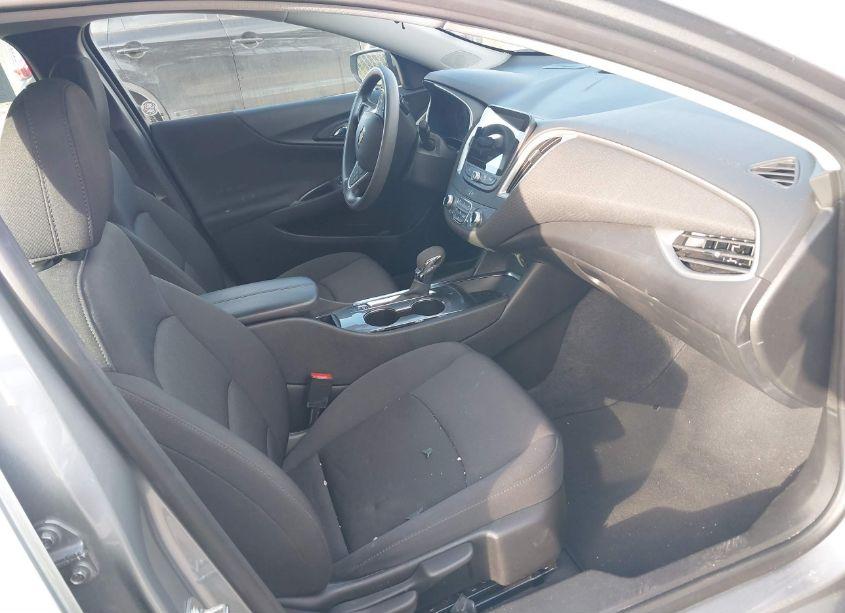 Photo 5 of 2023 Chevrolet Malibu FWD 1LT (VIN 1G1ZD5ST5PF162142)