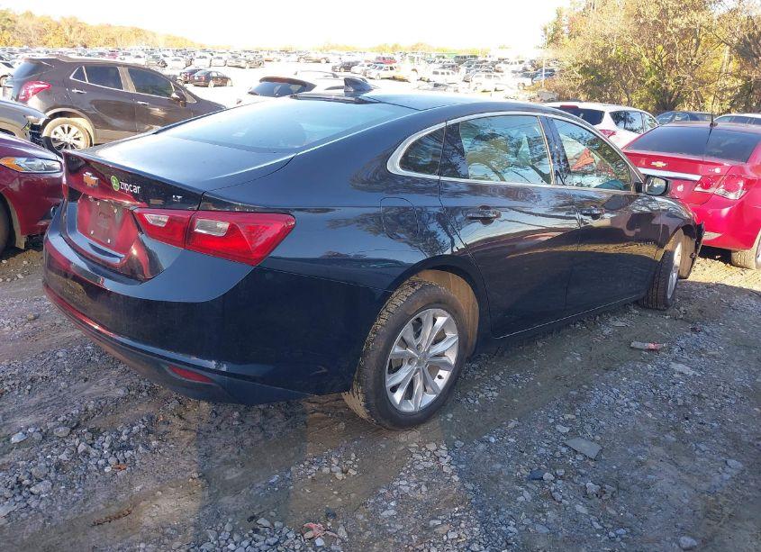 Photo 4 of 2023 Chevrolet Malibu FWD 1LT (VIN 1G1ZD5ST5PF164618)