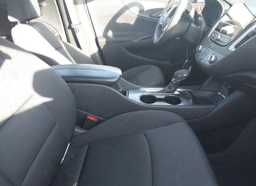Photo 5 of 2023 Chevrolet Malibu FWD 1LT (VIN 1G1ZD5ST5PF164764)