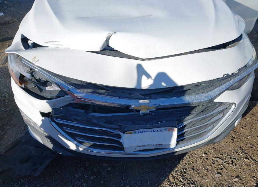 Photo 6 of 2023 Chevrolet Malibu FWD 1LT (VIN 1G1ZD5ST5PF164764)