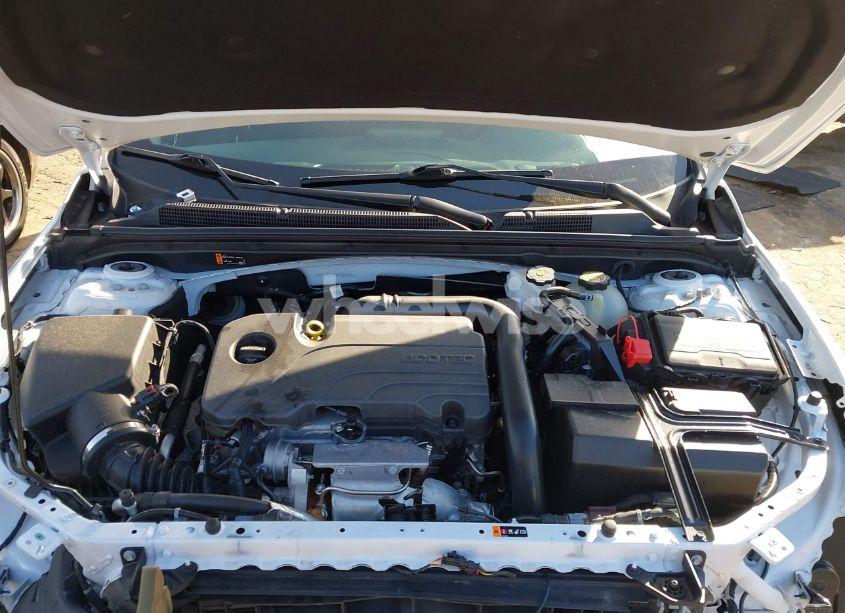 Photo 10 of 2023 Chevrolet Malibu FWD 1LT (VIN 1G1ZD5ST5PF167292)