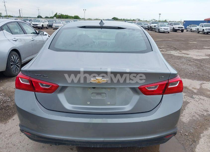Photo 6 of 2023 Chevrolet Malibu FWD 1LT (VIN 1G1ZD5ST5PF168832)
