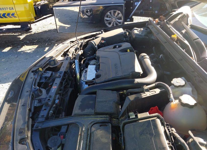 Photo 10 of 2023 Chevrolet Malibu FWD 1LT (VIN 1G1ZD5ST5PF193052)