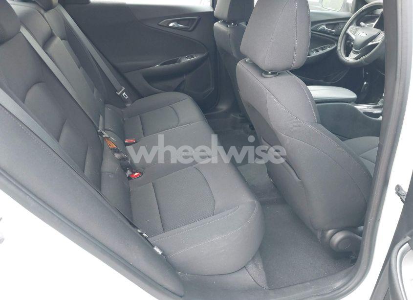 Photo 8 of 2023 Chevrolet Malibu FWD 1LT (VIN 1G1ZD5ST5PF214353)