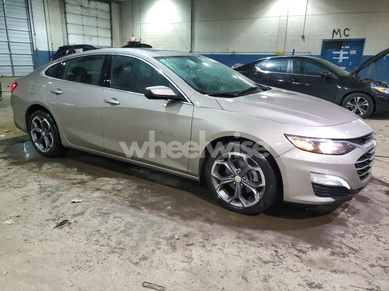 Photo 4 of 2023 CHEVROLET MALIBU LT N/A (VIN 1G1ZD5ST5PF215728)