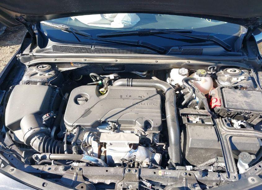Photo 10 of 2023 Chevrolet Malibu FWD 1LT (VIN 1G1ZD5ST5PF220038)