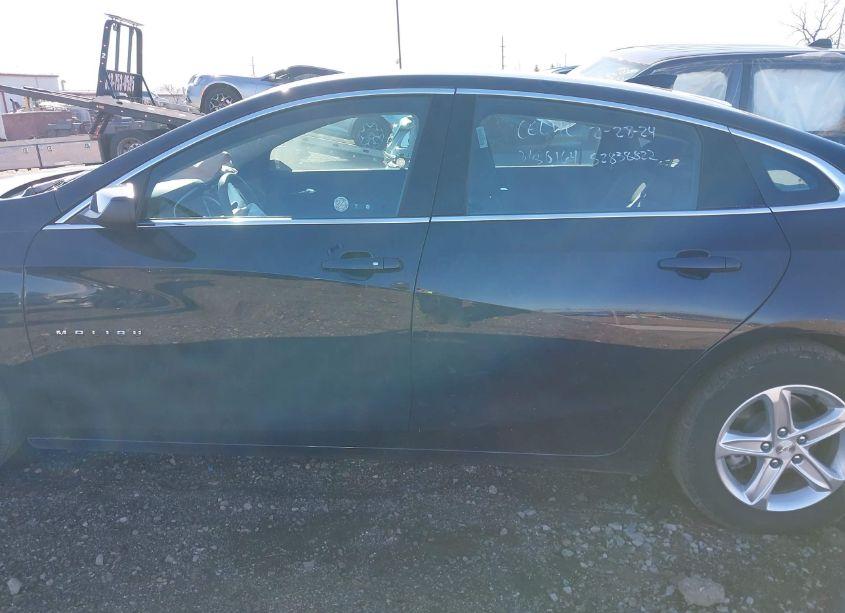 Photo 14 of 2023 Chevrolet Malibu FWD 1LT (VIN 1G1ZD5ST5PF220038)