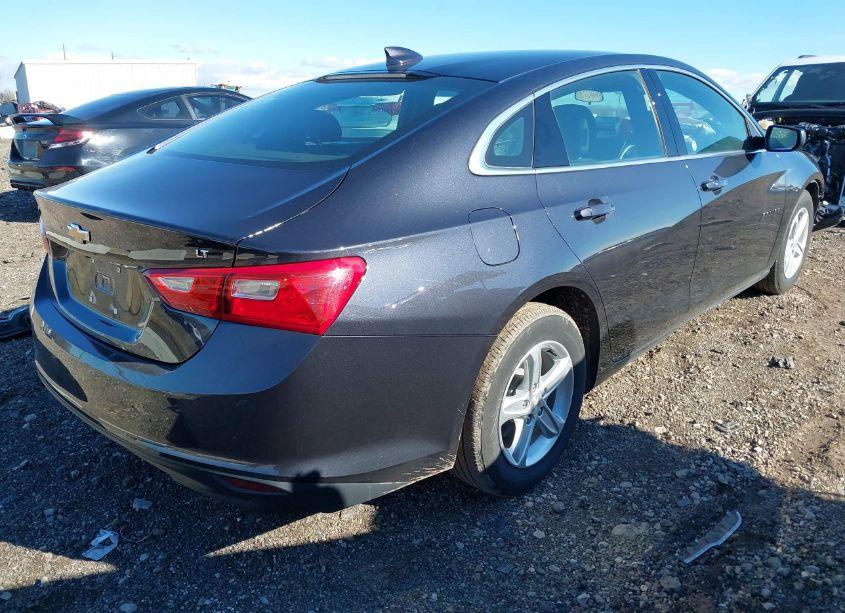 Photo 4 of 2023 Chevrolet Malibu FWD 1LT (VIN 1G1ZD5ST5PF220038)