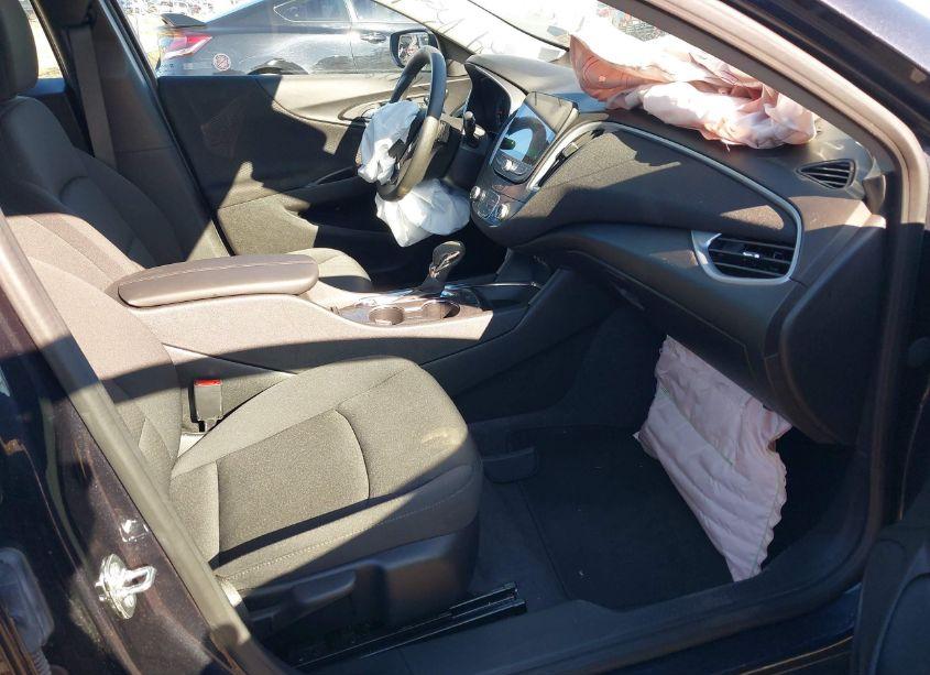 Photo 5 of 2023 Chevrolet Malibu FWD 1LT (VIN 1G1ZD5ST5PF220038)