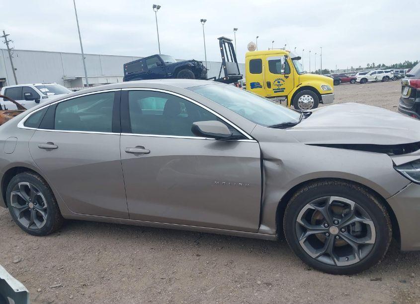 Photo 13 of 2023 Chevrolet Malibu FWD 1LT (VIN 1G1ZD5ST5PF226485)