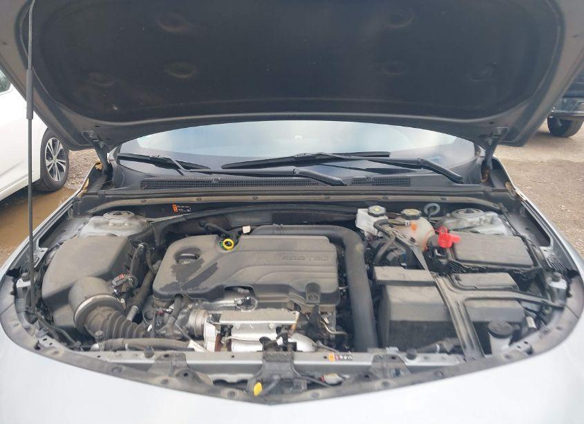 Photo 10 of 2023 Chevrolet Malibu FWD 1LT (VIN 1G1ZD5ST5PF230522)