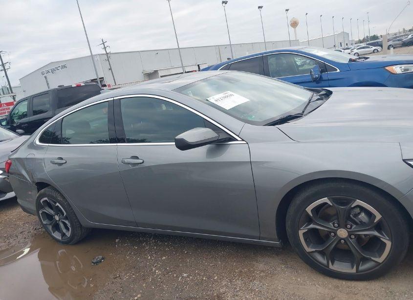 Photo 13 of 2023 Chevrolet Malibu FWD 1LT (VIN 1G1ZD5ST5PF230522)