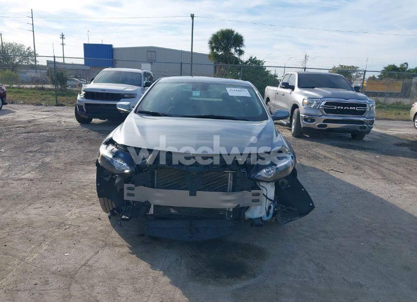Photo 6 of 2023 Chevrolet Malibu FWD 1LT (VIN 1G1ZD5ST5PF236014)