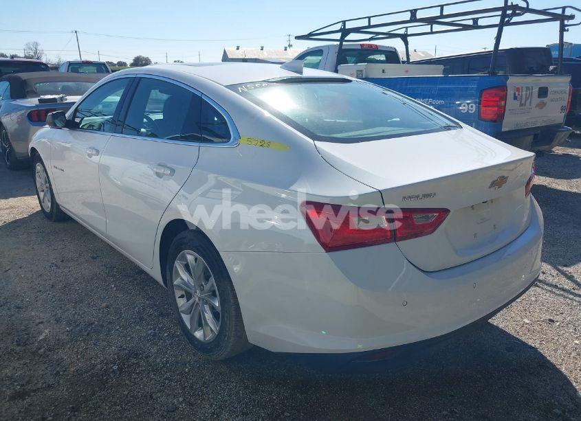 Photo 3 of 2024 Chevrolet Malibu FWD 1LT (VIN 1G1ZD5ST5RF105328)