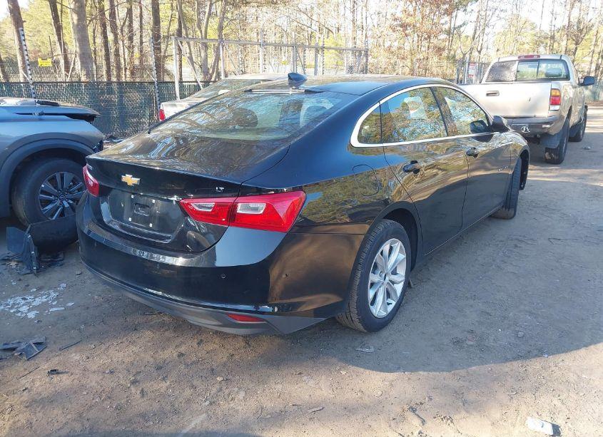 Photo 4 of 2024 Chevrolet Malibu FWD 1LT (VIN 1G1ZD5ST5RF129113)