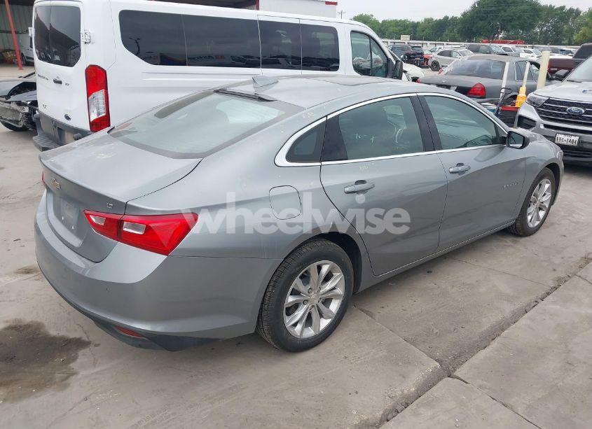 Photo 4 of 2024 Chevrolet Malibu FWD 1LT (VIN 1G1ZD5ST5RF133999)