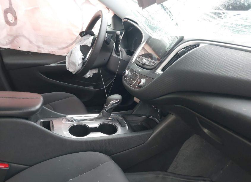 Photo 5 of 2024 Chevrolet Malibu FWD 1LT (VIN 1G1ZD5ST5RF142170)