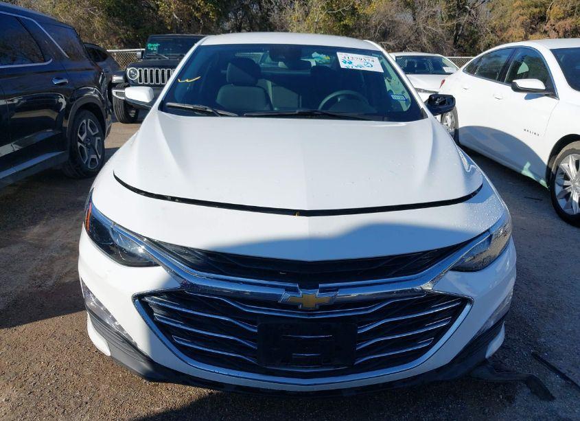 Photo 12 of 2024 Chevrolet Malibu FWD 1LT (VIN 1G1ZD5ST5RF143402)