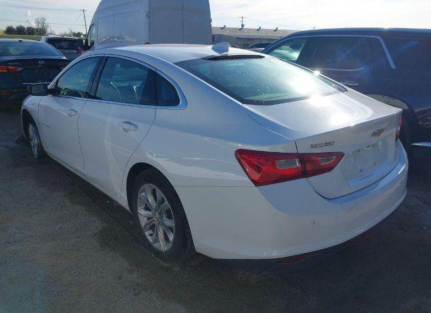 Photo 3 of 2024 Chevrolet Malibu FWD 1LT (VIN 1G1ZD5ST5RF143402)