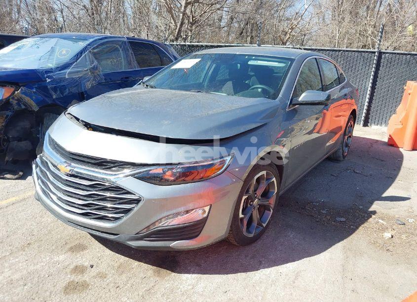 Photo 2 of 2024 Chevrolet Malibu FWD 1LT (VIN 1G1ZD5ST5RF153931)