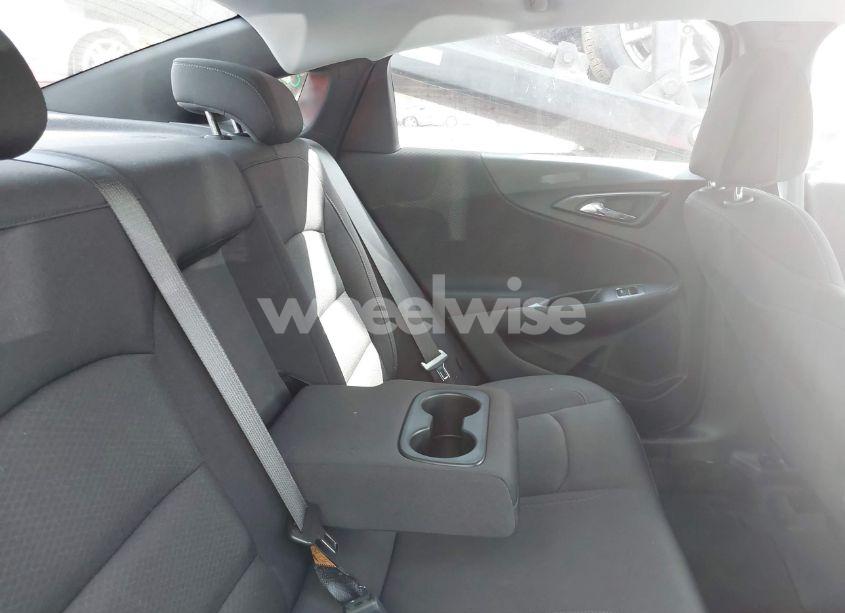 Photo 8 of 2024 Chevrolet Malibu FWD 1LT (VIN 1G1ZD5ST5RF158675)