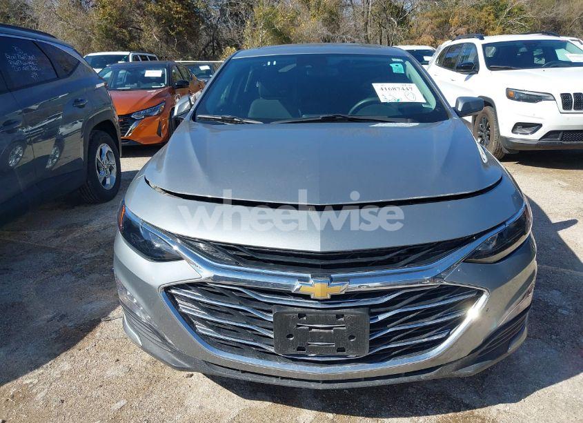 Photo 12 of 2024 Chevrolet Malibu FWD 1LT (VIN 1G1ZD5ST5RF165206)