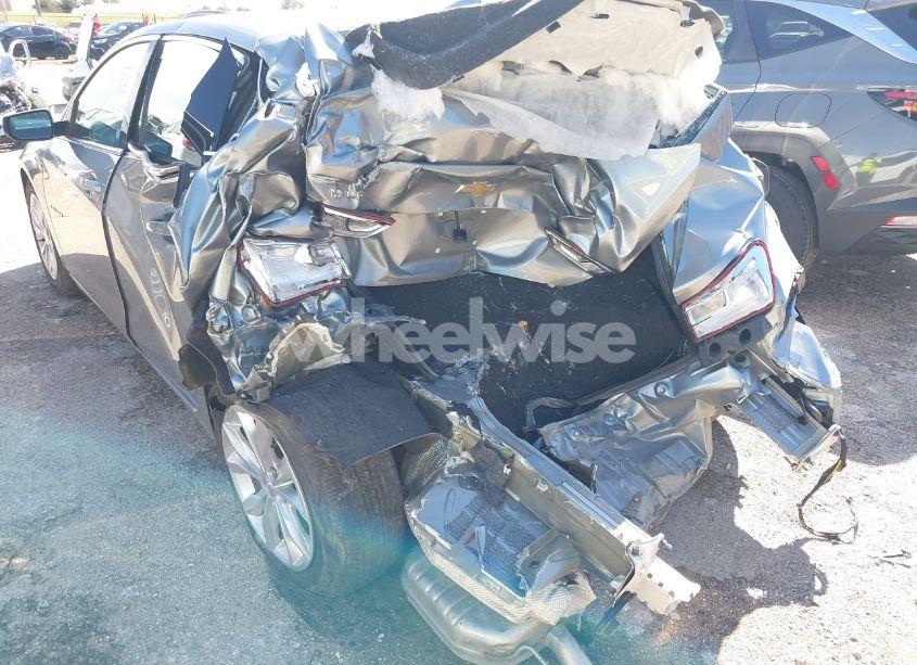 Photo 6 of 2024 Chevrolet Malibu FWD 1LT (VIN 1G1ZD5ST5RF165206)