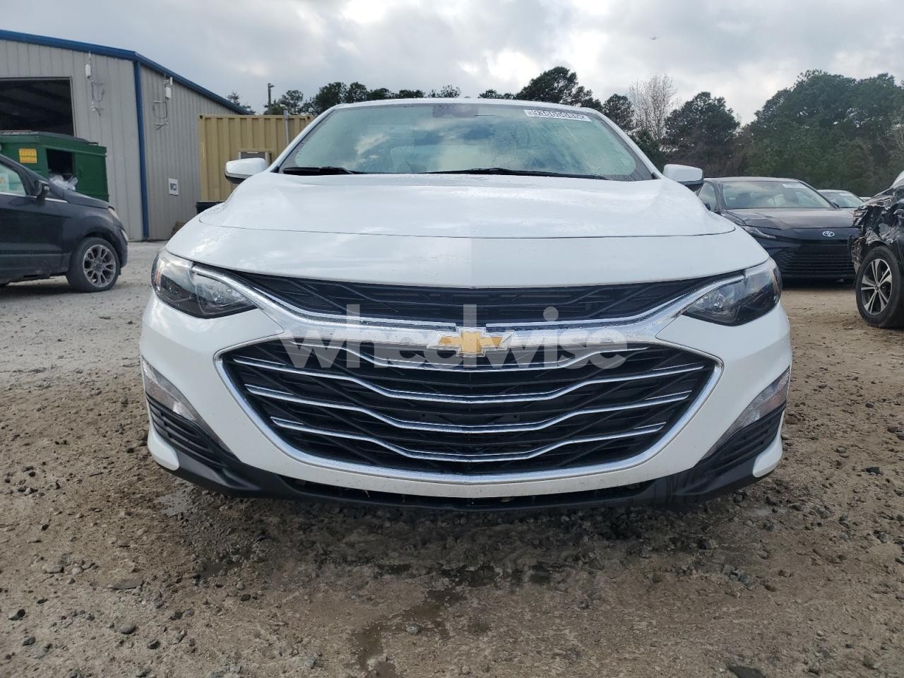 Photo 5 of 2025 CHEVROLET MALIBU LT (VIN 1G1ZD5ST5SF110423)